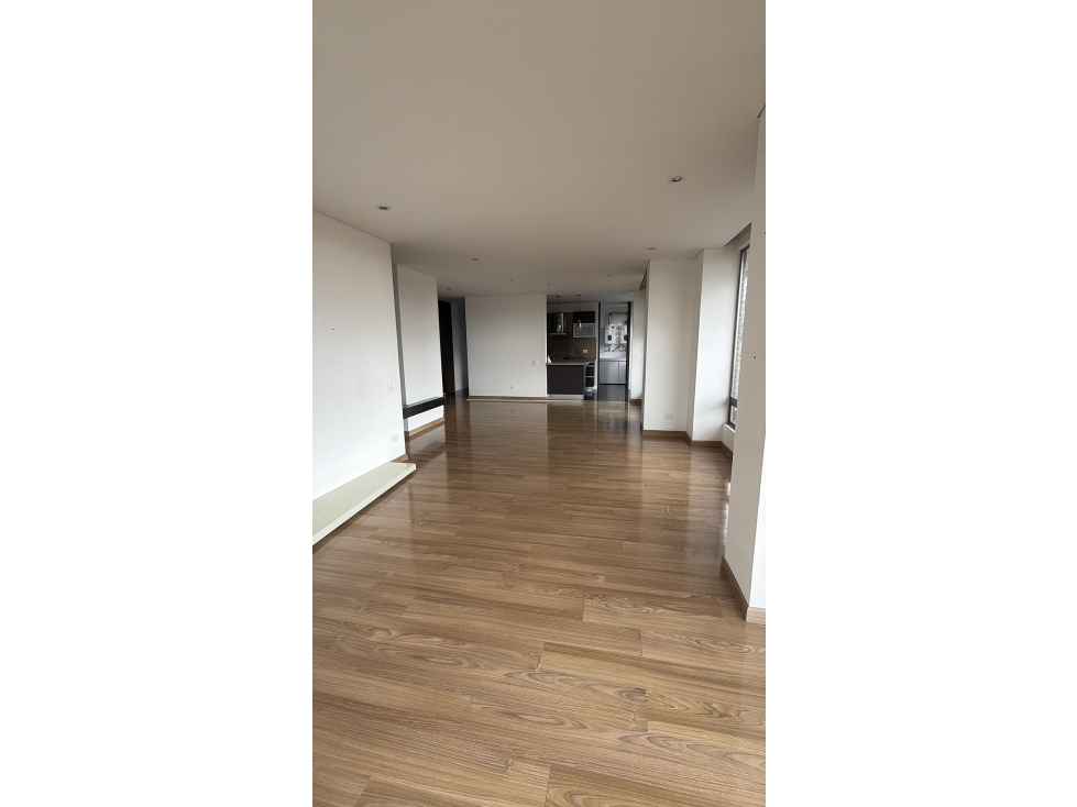 Apartamento LACALLEJA 162M2- 3 Alc- 3 Parq- 5 Baños — foto 3