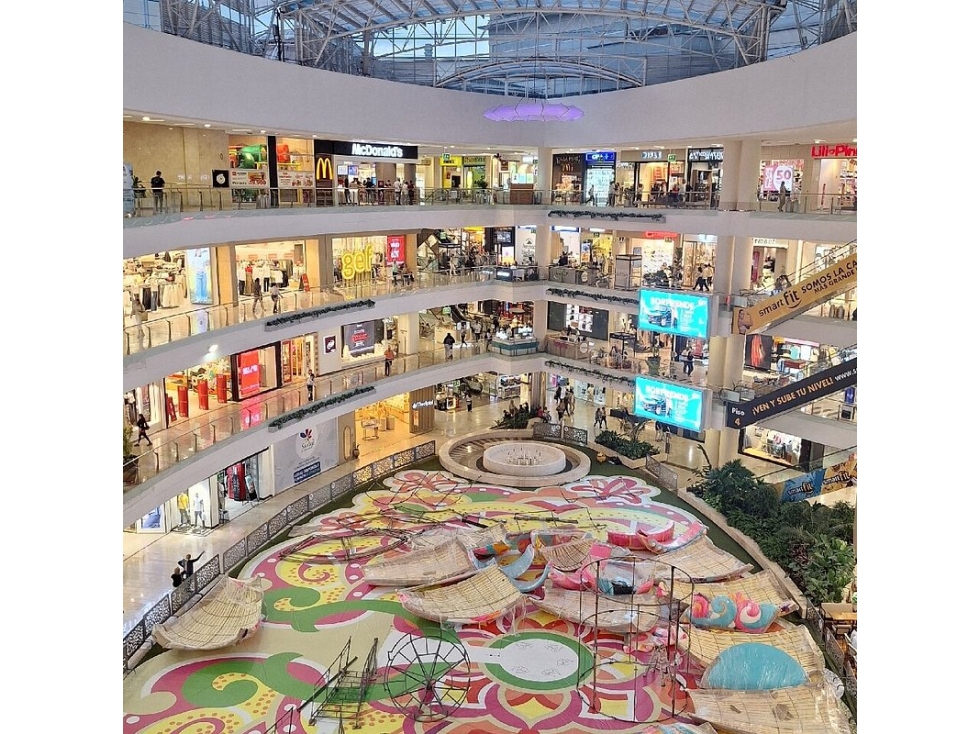 ARRIENDO LOCAL CENTRO COMERCIAL SANTAFE — foto 4