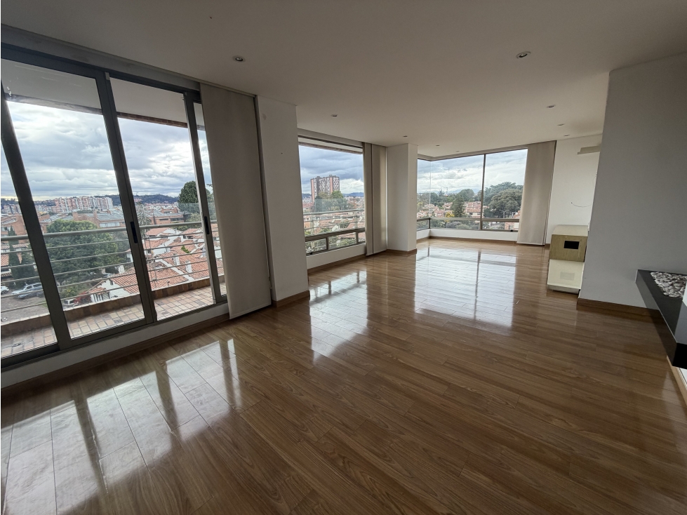 Apartamento LACALLEJA 162M2- 3 Alc- 3 Parq- 5 Baños — foto 4