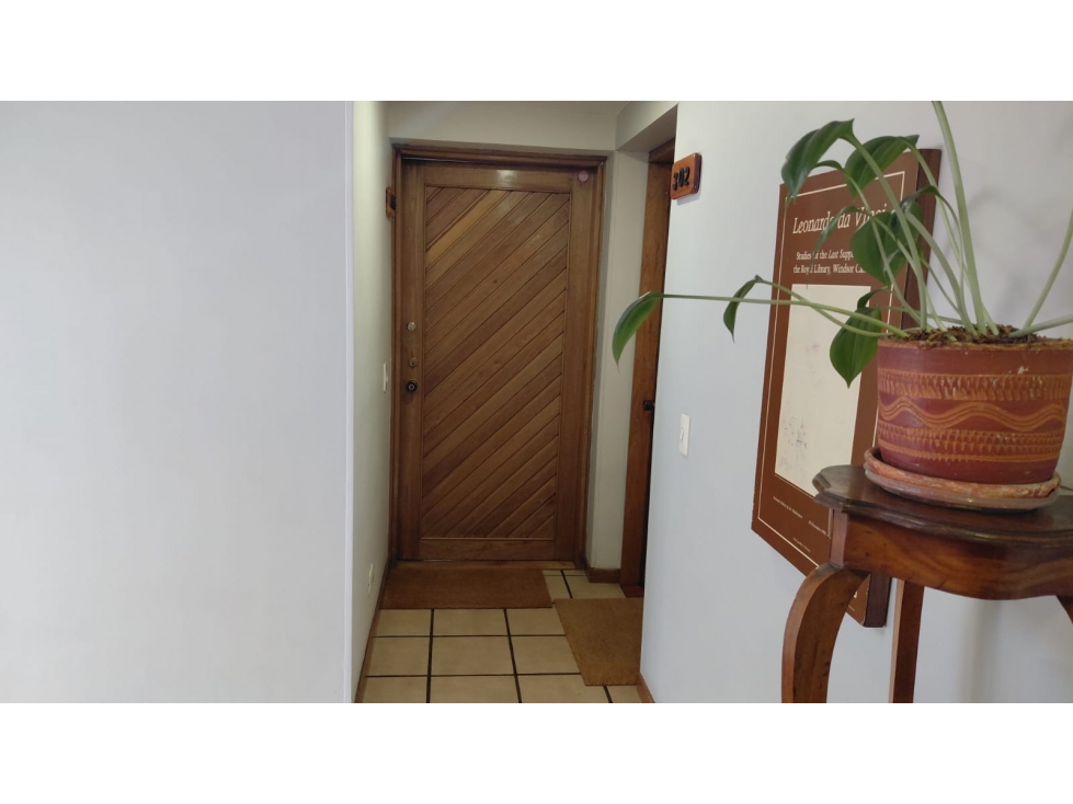 VENDO APTO CHICO 80 M2 2 HAB 2 BAÑOS REMODELAR PISO 3 EXTERIOR — foto 3