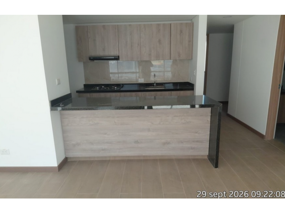 EDIFICIO DE USO MIXTO - 4 PISOS - CIUDAD JARDIN NORTE - 4