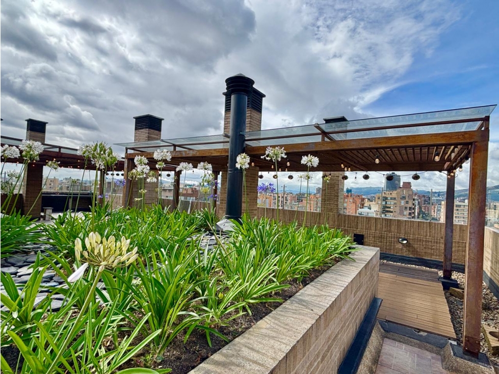 VENDO PENT HOUSE CHICO. TERRAZA PRIVADA