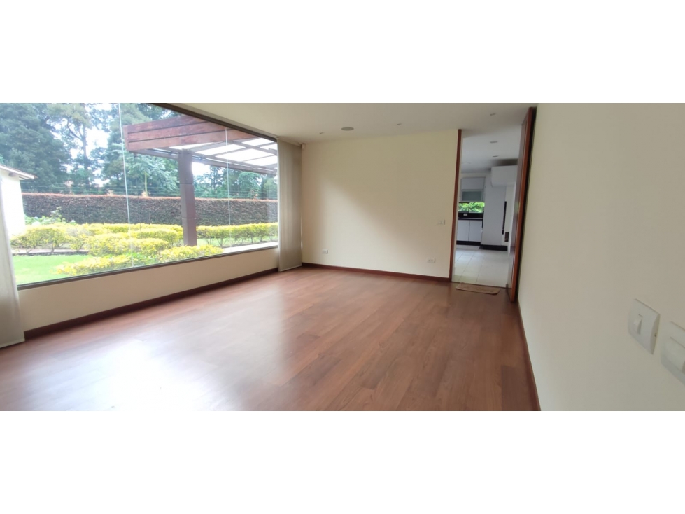 ARRIENDO/VENDO CASA EN SAN SEBASTIAN GUAYMARAL — foto 2