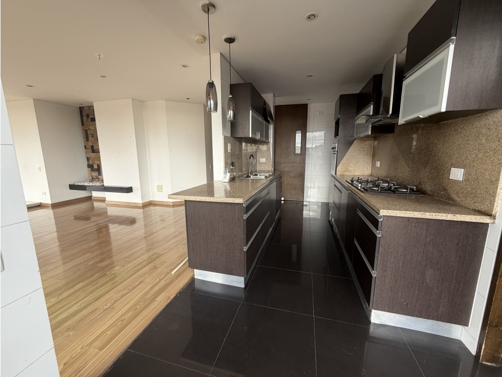 Apartamento LACALLEJA 162M2- 3 Alc- 3 Parq- 5 Baños — foto 5