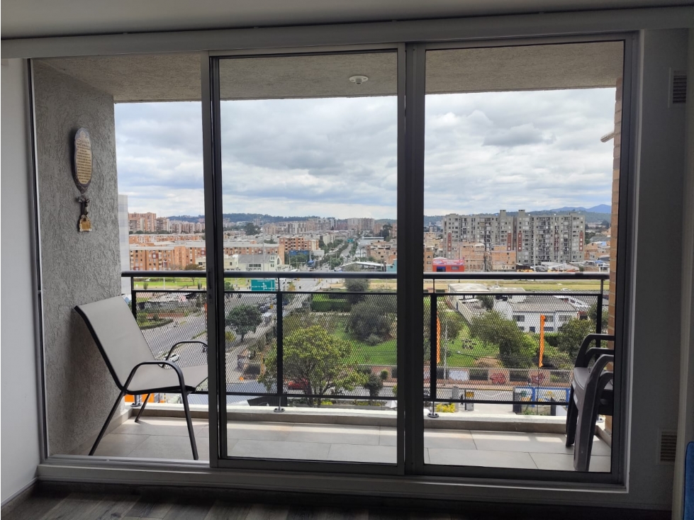 VENDO APTO 66 M2 SAN ANTONIO NORTE CL. 183 CON 8 PISO 9 3 HAB 2 BAÑOS