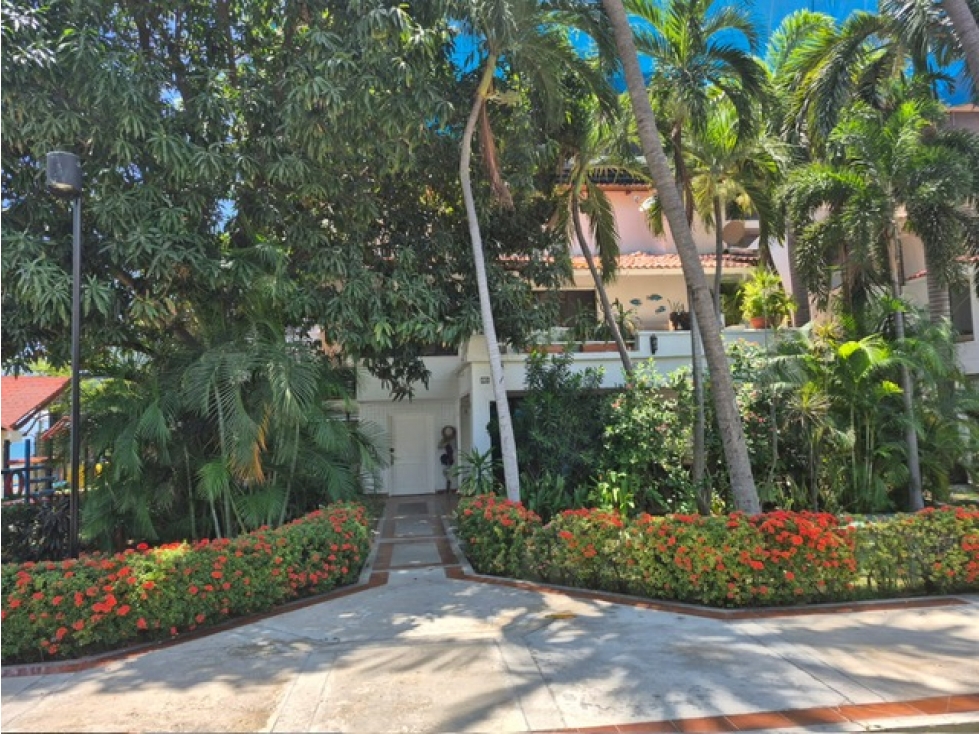 ARRIENDO HERMOSA CASA EN STA MARTA, PRIMERA LINEA DE MAR - 6