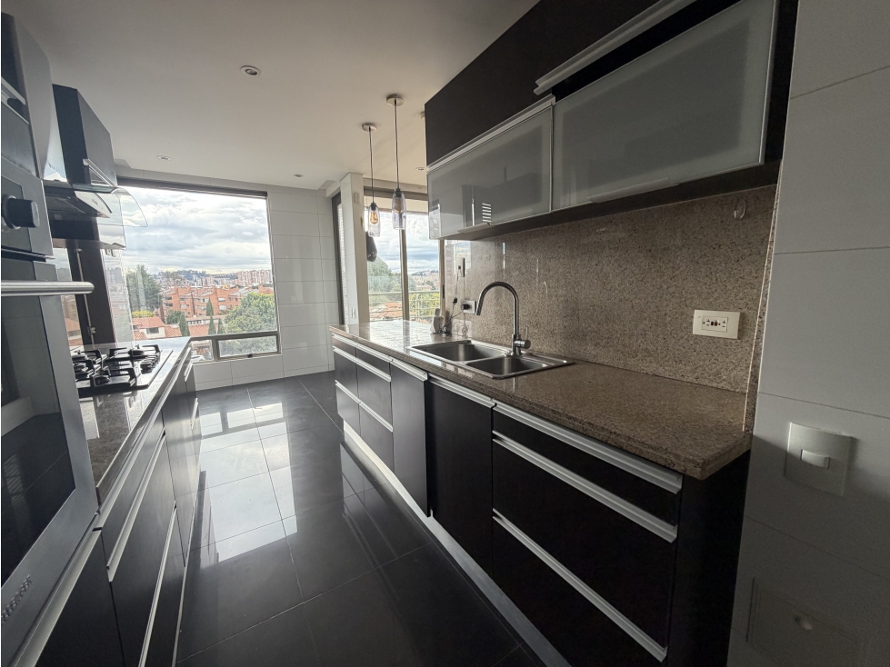 Apartamento LACALLEJA 162M2- 3 Alc- 3 Parq- 5 Baños — foto 6