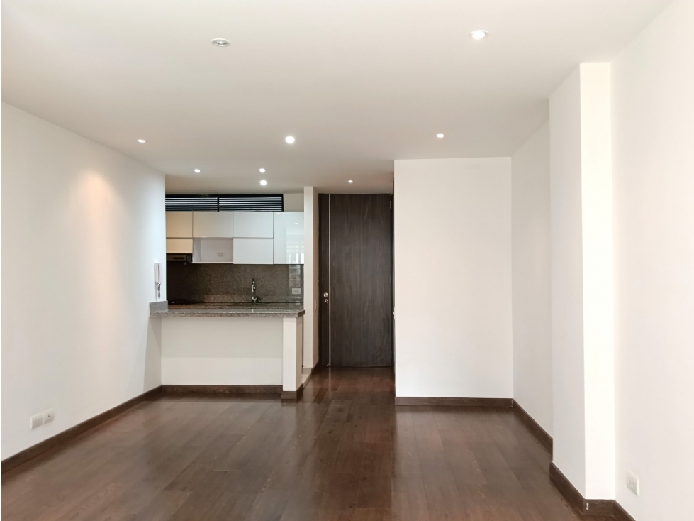 VENDO APARTAMENTO EN NUEVA AUTOPISTA