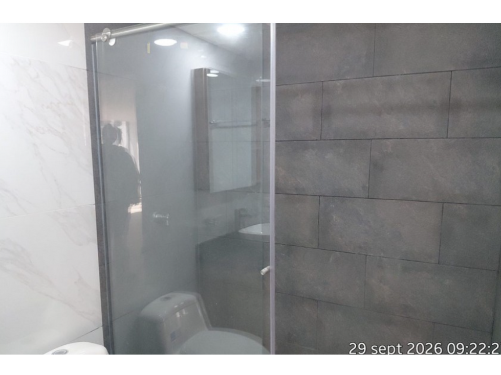 EDIFICIO DE USO MIXTO - 4 PISOS - CIUDAD JARDIN NORTE - 6