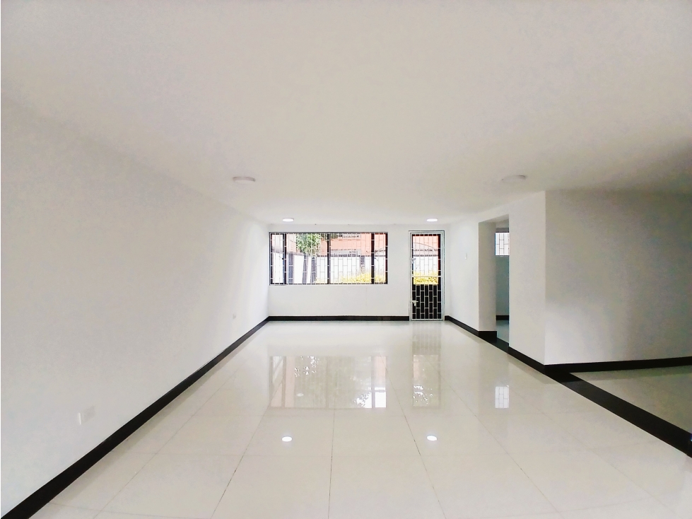 VENDO CASA EN SANTA ANA OCCIDENTAL — foto 3