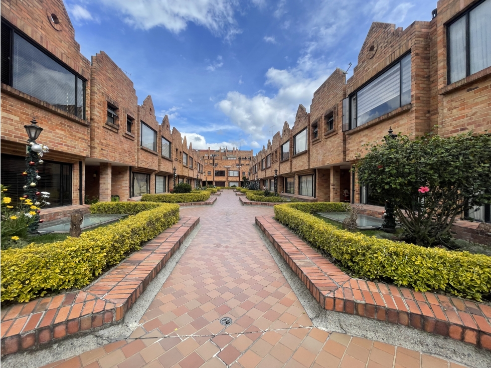 Casa en conjunto Cedritos, 3 Gj