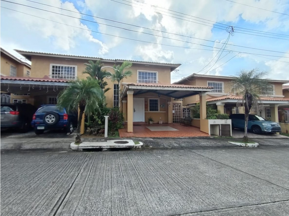 VENTA DE CASA EN CONDADO DEL REY