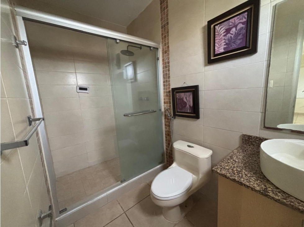 Alquiler o Venta de Casa en Paseo del Norte — foto 3