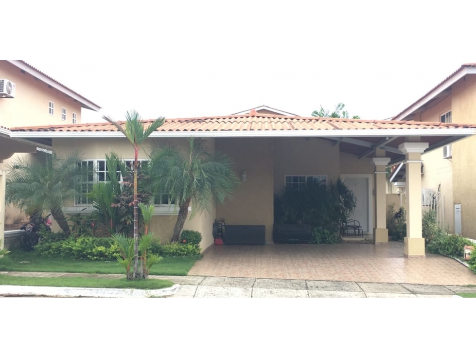 Venta de Casa en Brisas del Golf