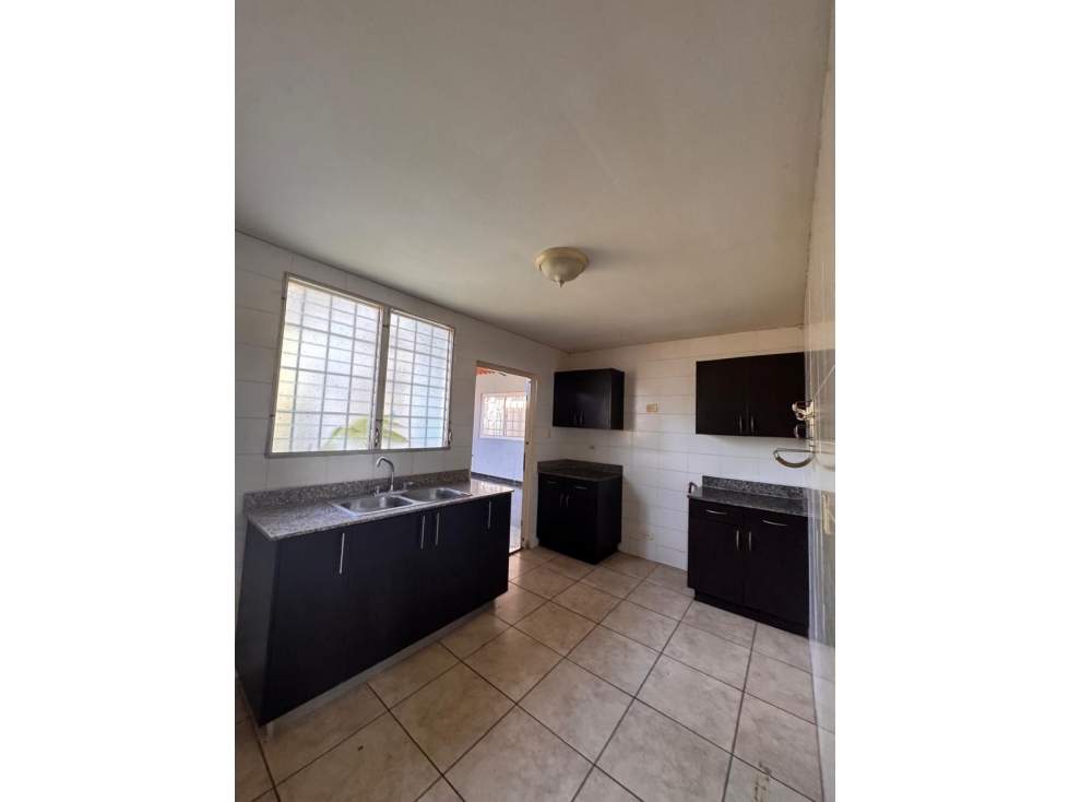 Venta de Casa en Brisas del Golf Arraijan — foto 6