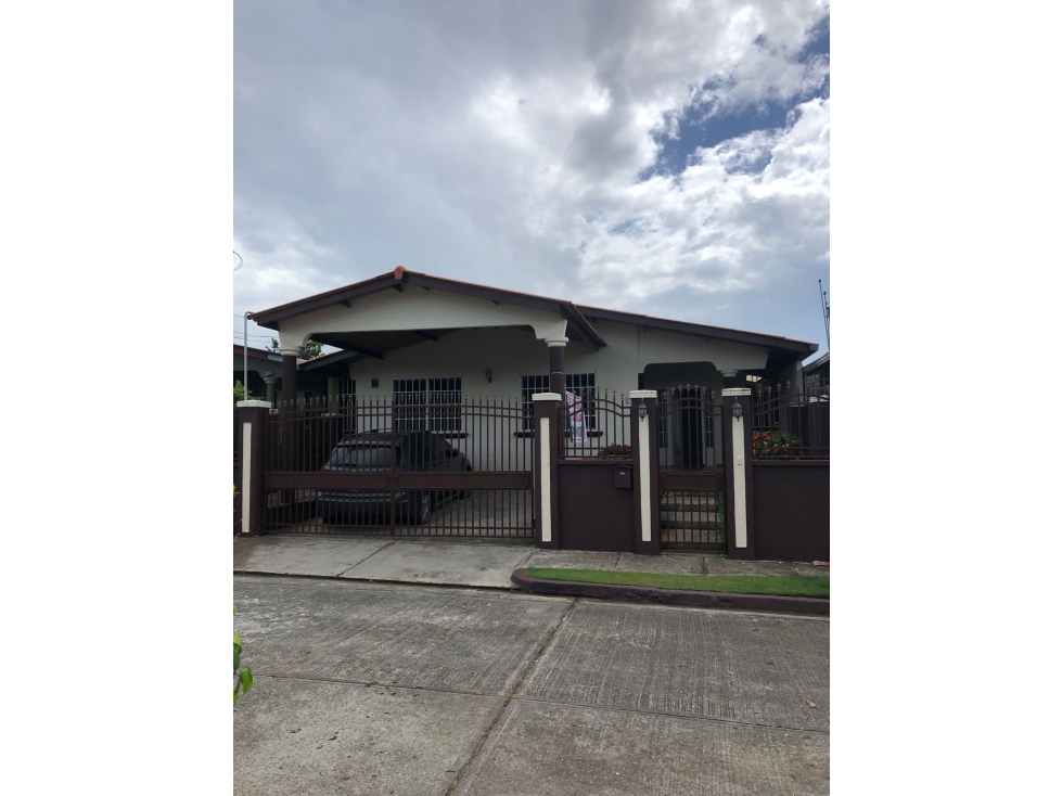 Venta de Casa en Brisas del Golf