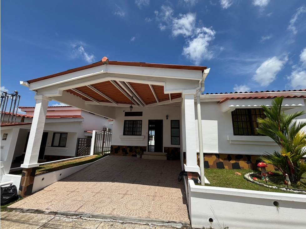 Alquiler de Casa en PH EcoGardens