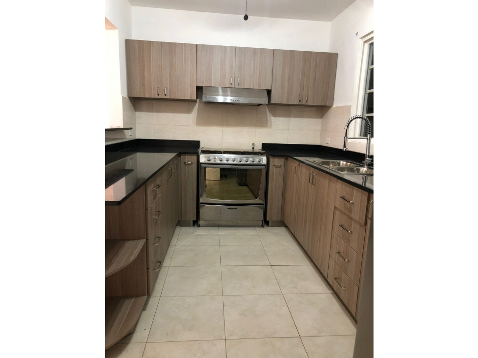 Venta de Casa en Brisas del Golf — foto 4
