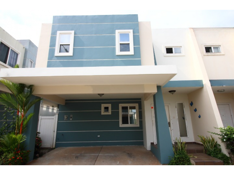 Venta de Casa en Brisas del Golf