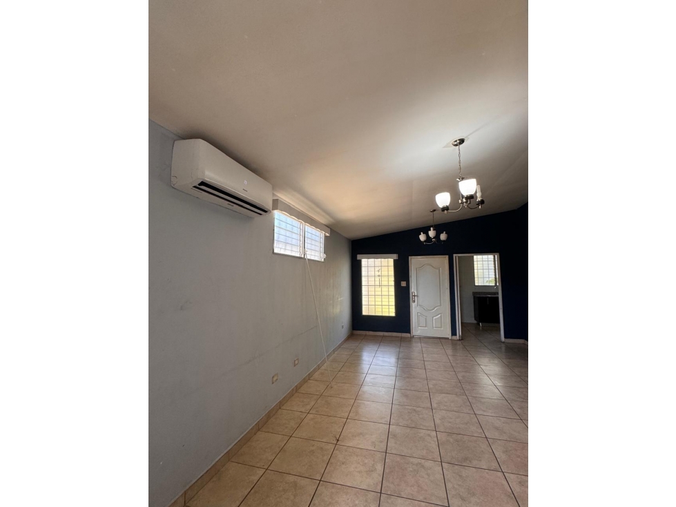 Venta de Casa en Brisas del Golf Arraijan — foto 3