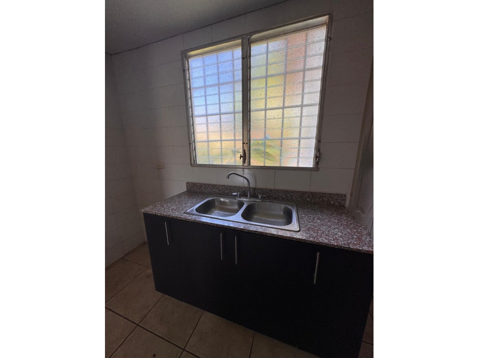 Venta de Casa en Brisas del Golf Arraijan — foto 5