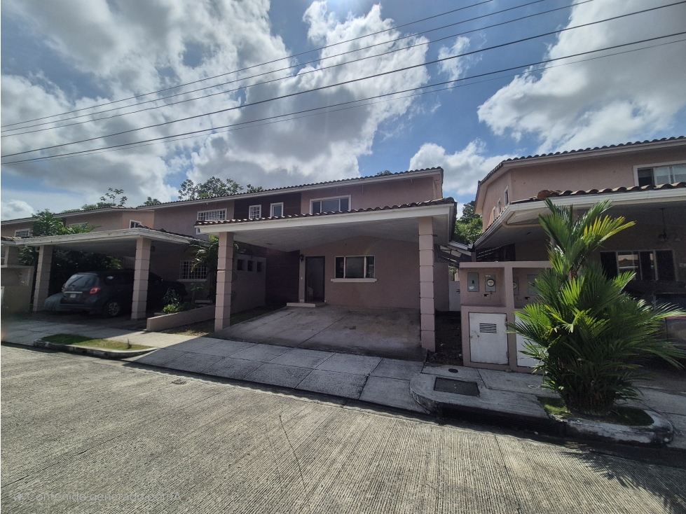 Venta de Casa en Brisas del Golf