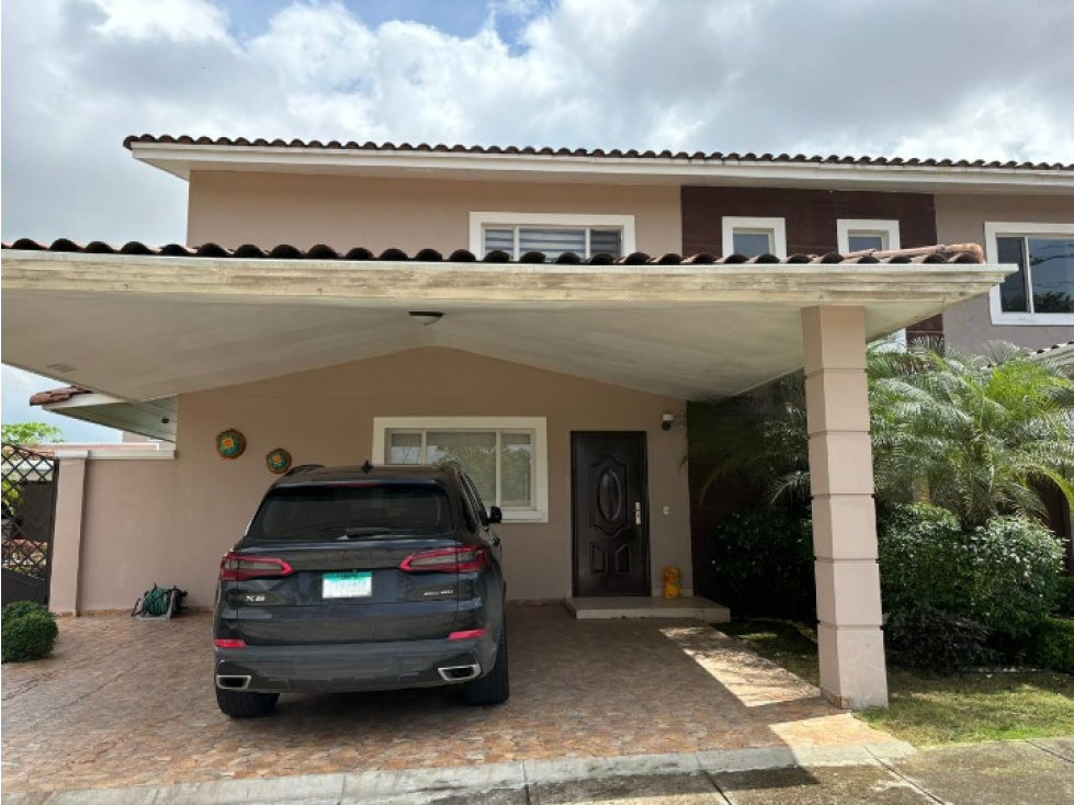 Venta o Alquiler de Casa en Brisas del Golf — foto 2