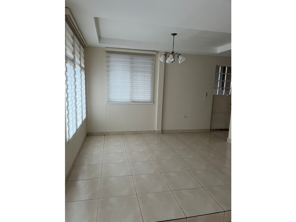 Alquiler de Casa en San Antonio — foto 2