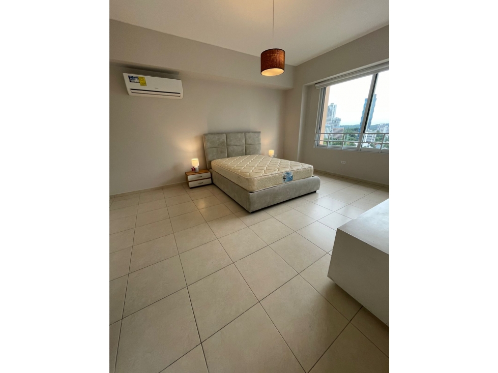 Alquiler de Apartamento en Avenida Balboa — foto 4