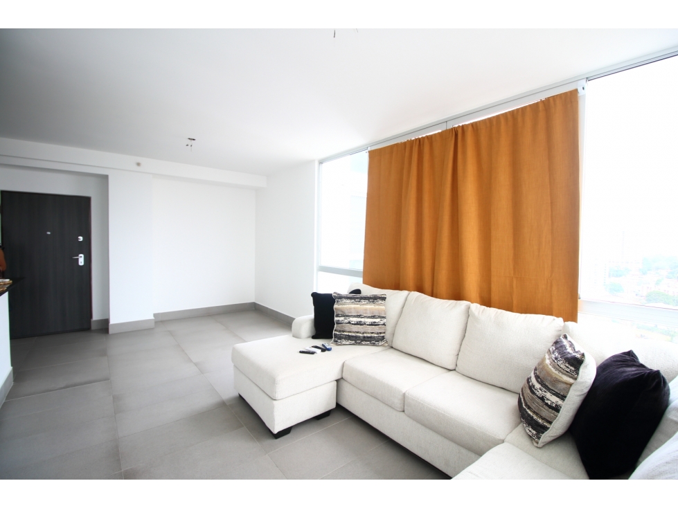 Alquiler de Apartamento en Vía España — foto 3