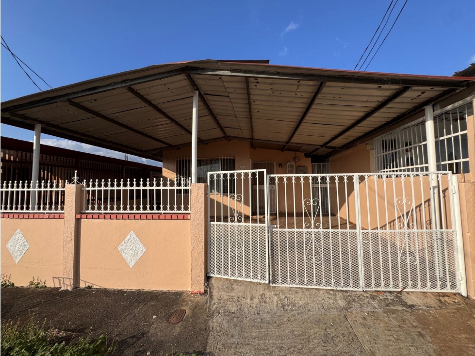 Venta de Casa en Villa Lucre