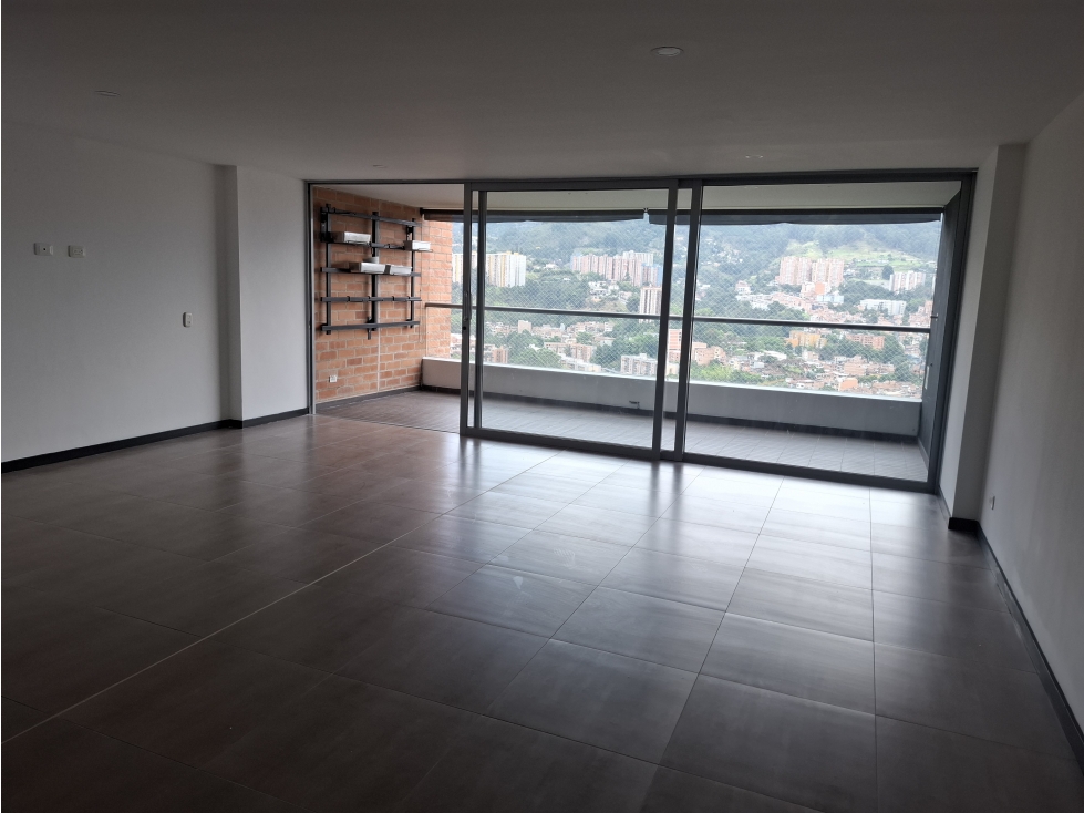 Apartamento en venta en la loma de las Brujas Envigado — foto 2