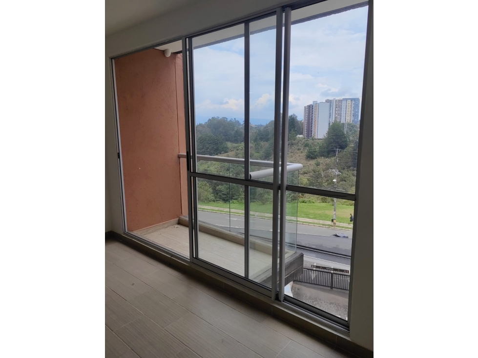 Apartamento en venta en Rionegro sector de Fontibón — foto 4