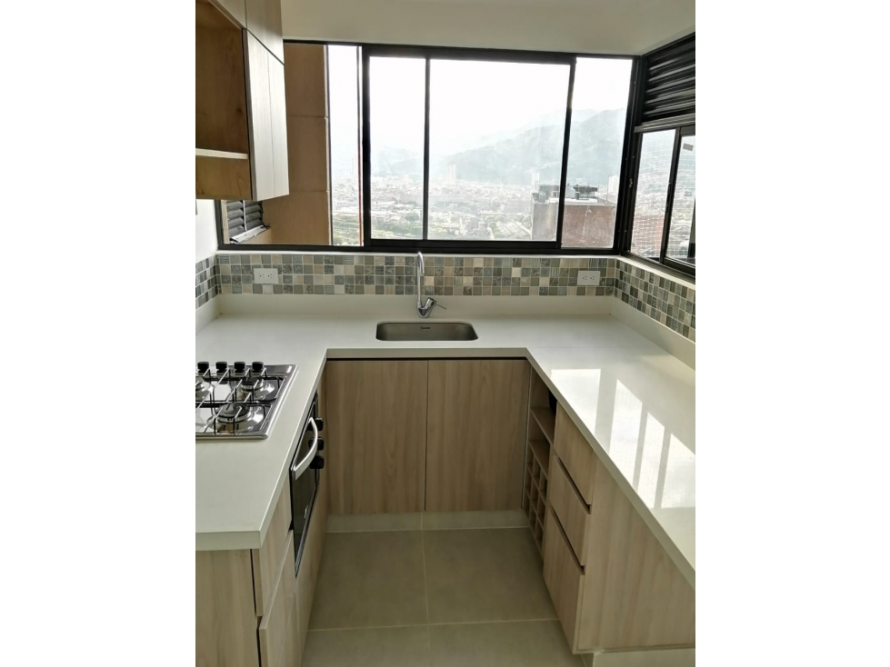 APARTAMENTO EN VENTA EN SABANETA — foto 2