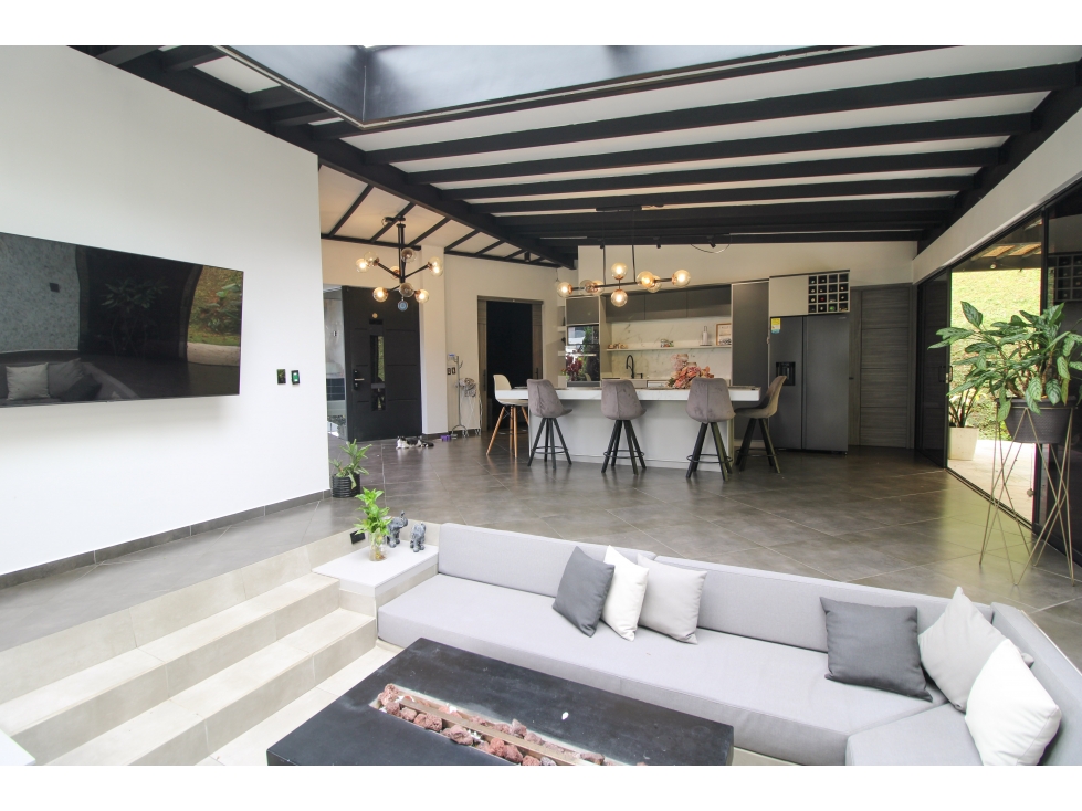 Casa Campestre en Venta Las Lomitas, Sabaneta - 4