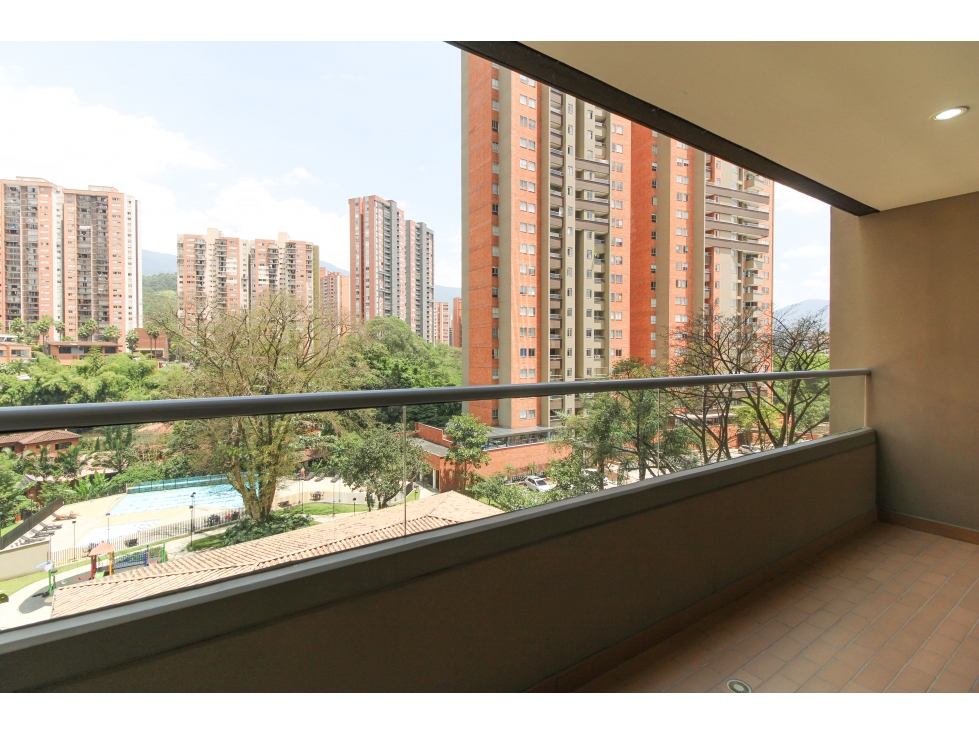 Apartamento en Venta y Arriendo Loma de San José, Sabaneta — foto 4
