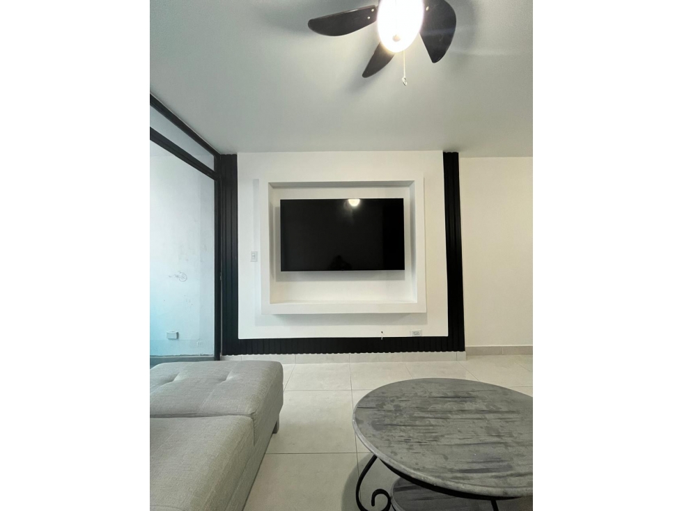 Melissa Foster L. Alquila Apartamento en Ph Terrazas del Rey MF1319