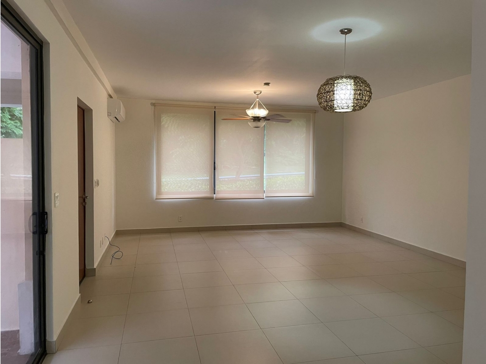 Melissa Foster Luxury Alquila Hermosa Casa en River Valley MF1336 - 1