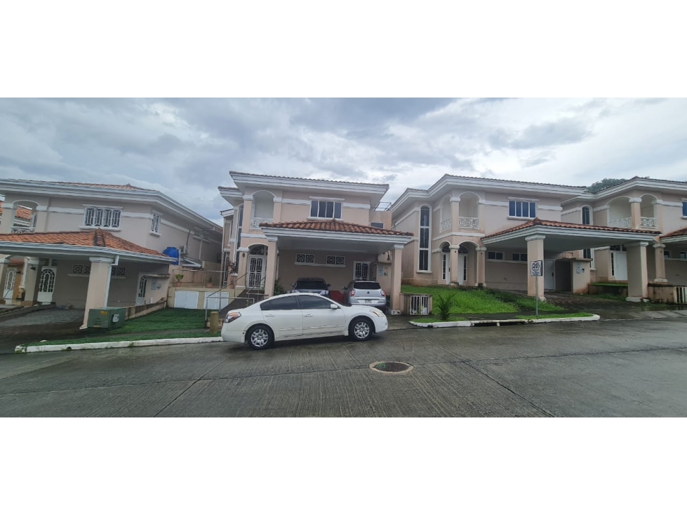 Melissa Foster Luxury VTN/ALQ Casa en PH Altos del Country 3000 MF1116