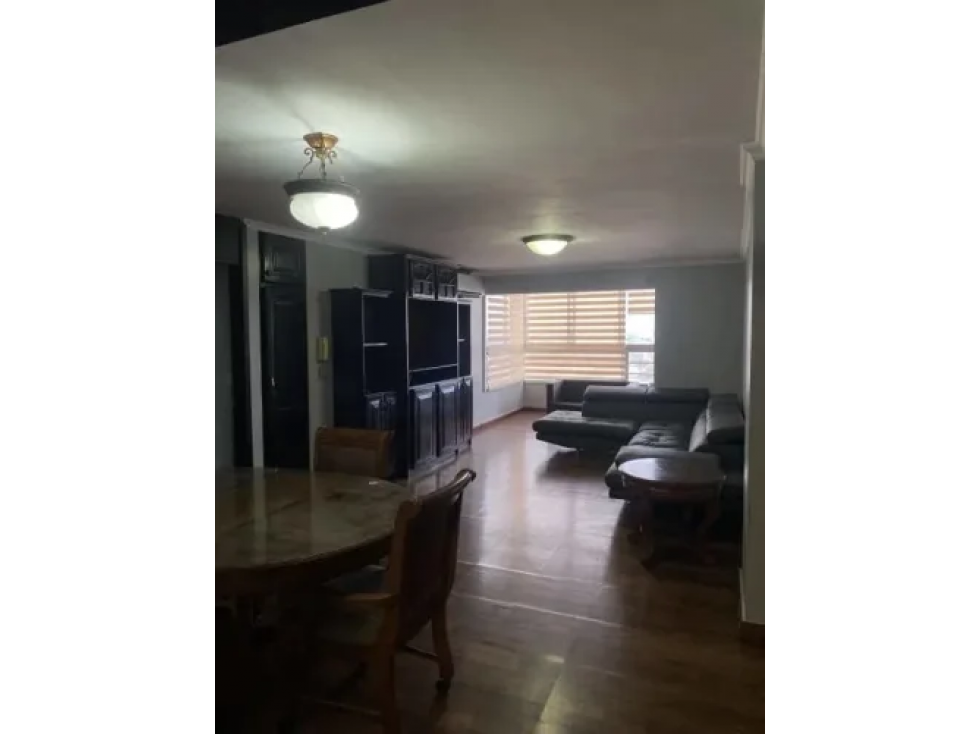 Melissa Foster Luxury Vende/AlquilaApartamento en PH Summer Hill MF766