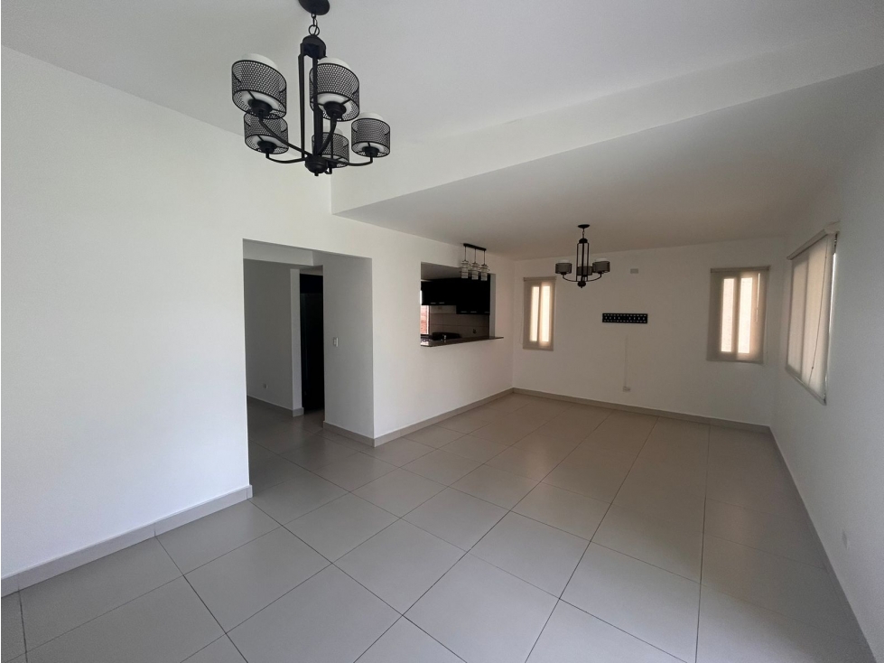 Melissa Foster Luxury alquila casa en Woodlands Howard MFR1791
