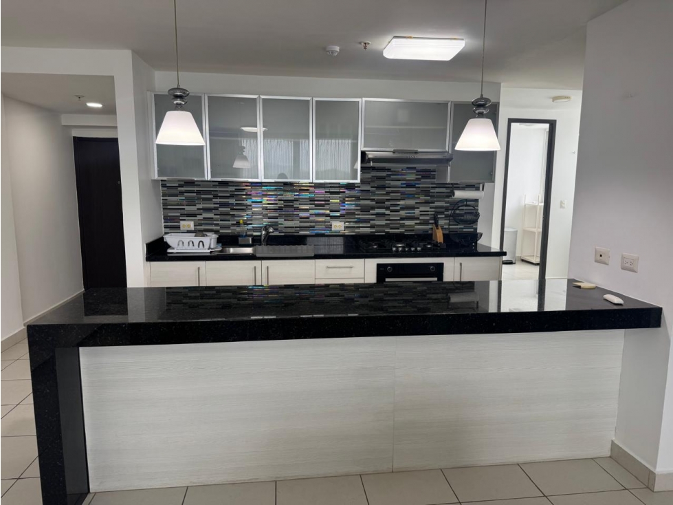 MELISSA FOSTER ALQUILA APARTAMENTO EN CLAYTON PARK 2 MFR2172