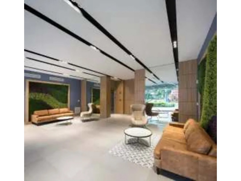 Melissa Foster Luxury Vende Apartamento en PH Zaphiro MF1050