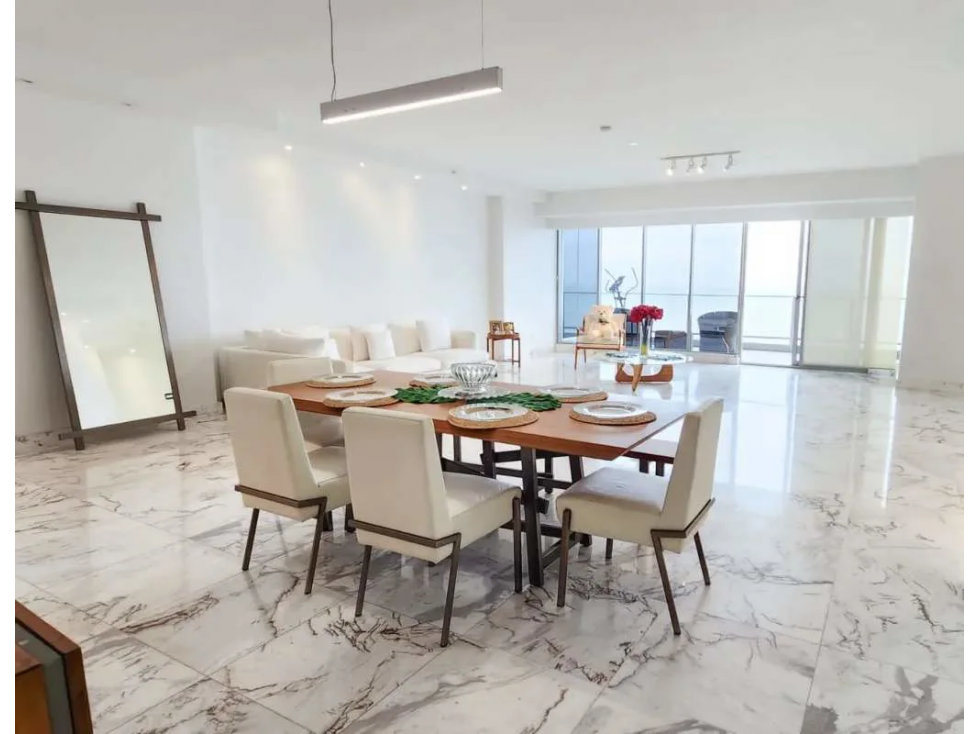 Melissa Foster Luxury Vende Apartament PH Regalía MF742