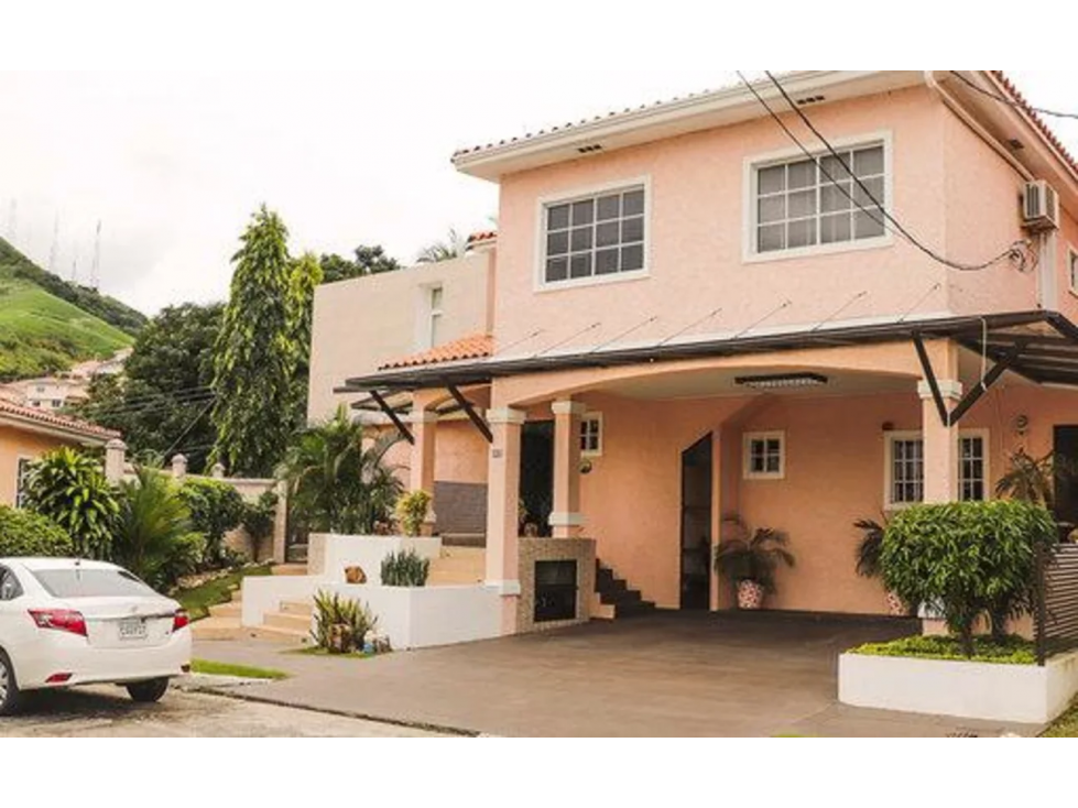 Melissa Foster Luxury Vende Casa en Fuente del Fresno MF871