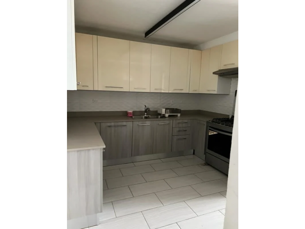 Melissa Foster Luxury Vende Apartamento en PH Towers MF902 — foto 3