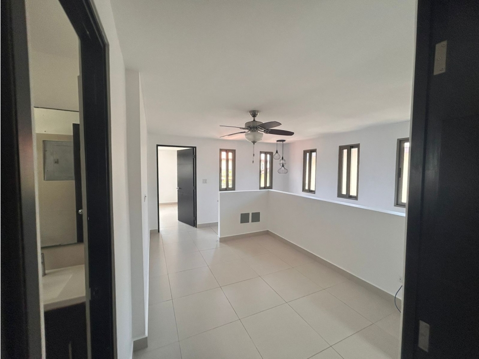 Melissa Foster Luxury alquila casa en Woodlands Howard MFR1791 — foto 2