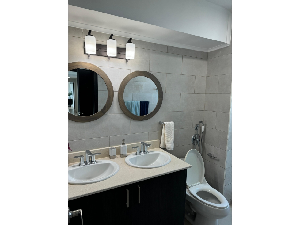 Melissa Foster L. Vende Apartamento en Ph Country Heights MF1282 — foto 3