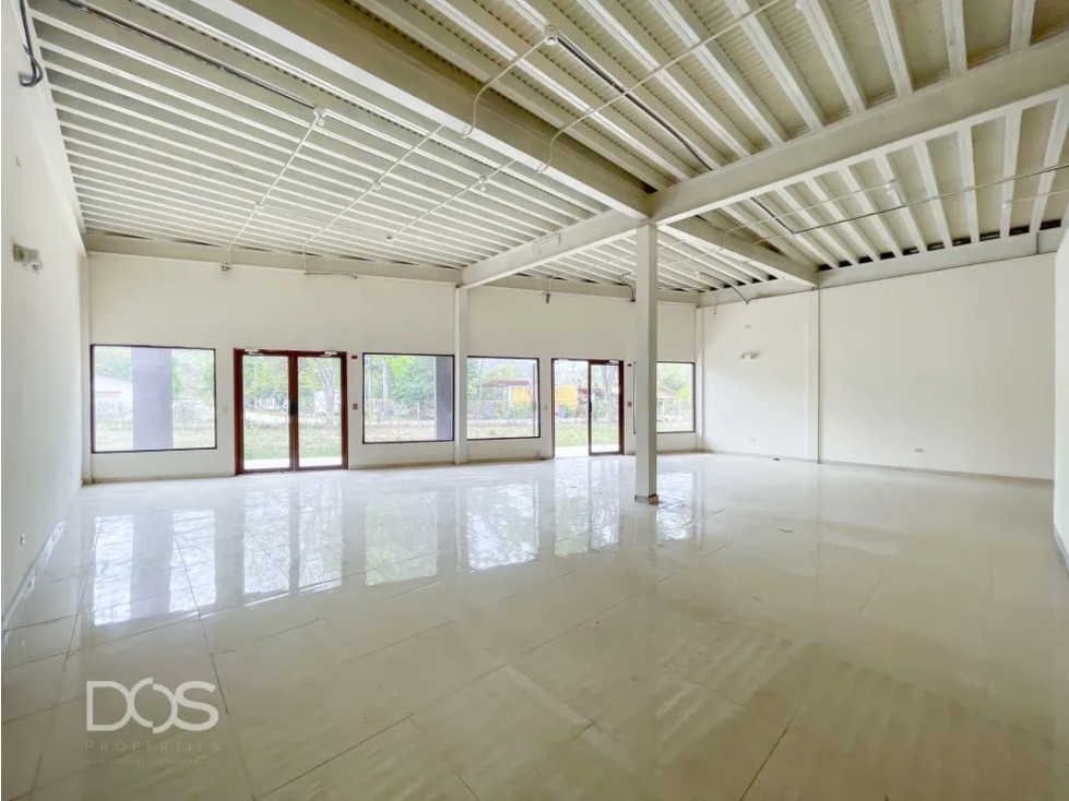 Melissa Foster Luxury Vende Centro Comercial en Penonomé MF1385 - 5