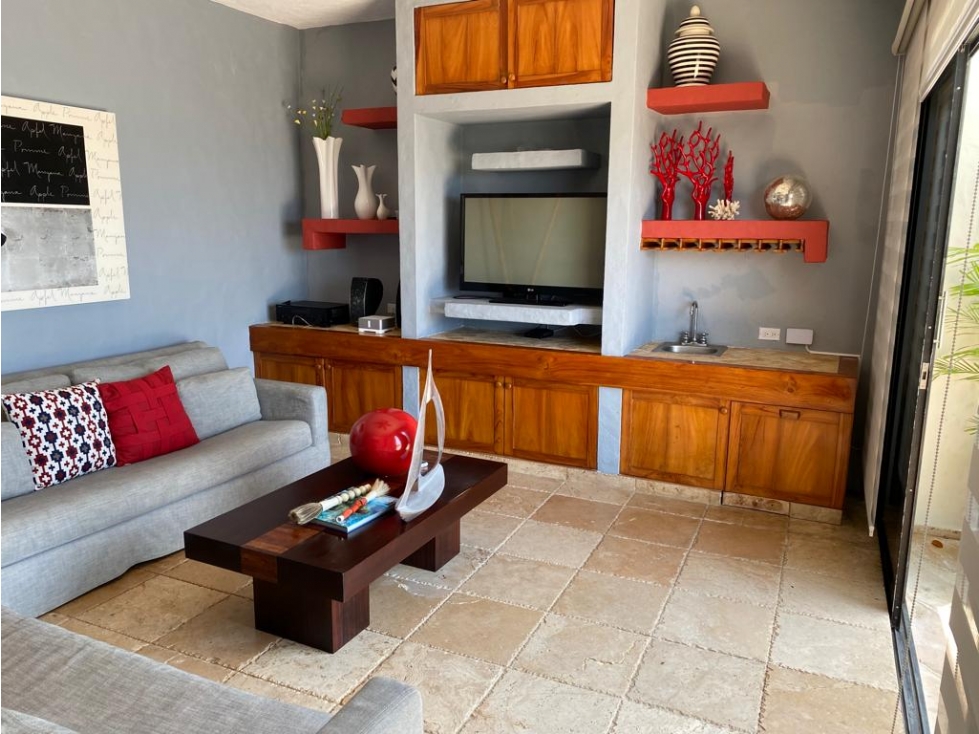 Melissa Foster Luxury Vende Hermosa Casa en San Carlos MF1104 - 4